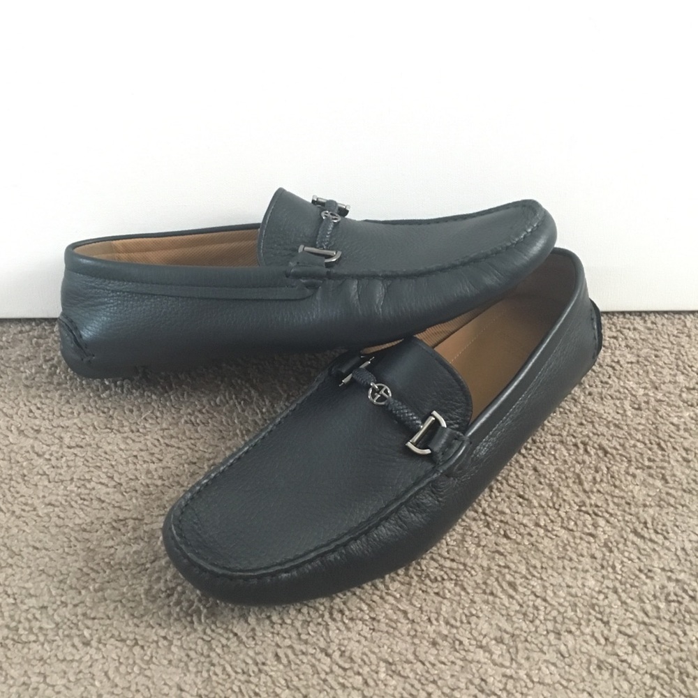 Men’s Armani pebbled leather loafers